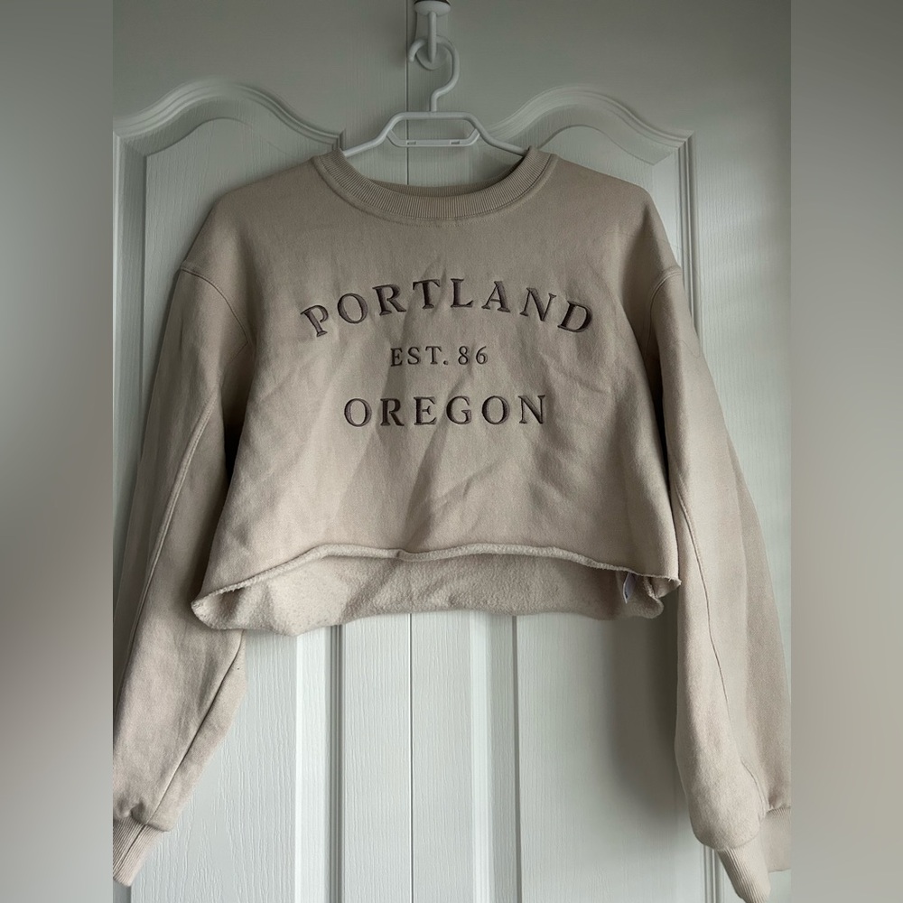 garage crewneck